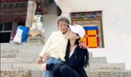 张颖颖爆料合影视频大全,精彩瞬间回顾